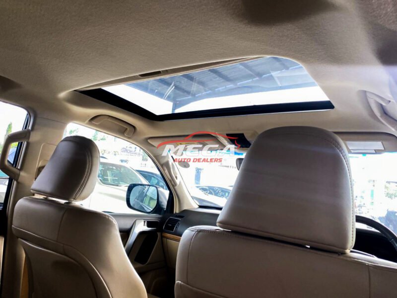 TOYOTA LAND CRUISER PRADO TX